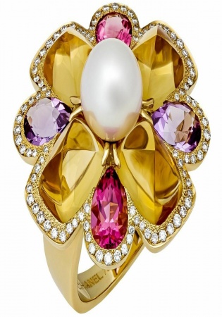 Chanel 18k gold pearl pink tourmaline & purple amethyst citrine diamond ring