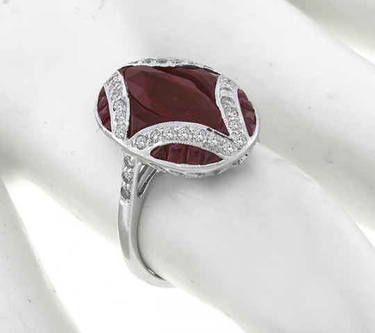Antique style 3.50ct ruby 0.70ct diamond ring H0